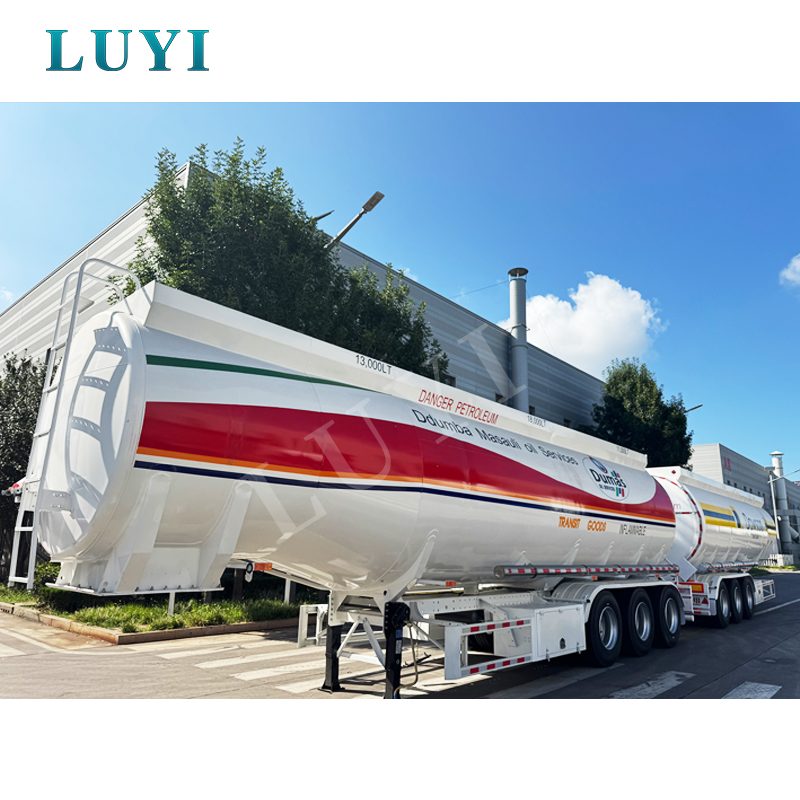 국경 간 배송으로 강점 입증 —— 3축 오일 탱크 세미트레일러가 알제리로 출발하여 현지 물류 업그레이드에 힘을 실어줍니다