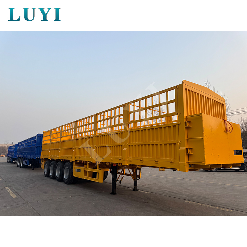 심층적인 협력: 독일 고객이 당사의 4축 스테이크 세미트레일러를 검사하고 선호합니다.