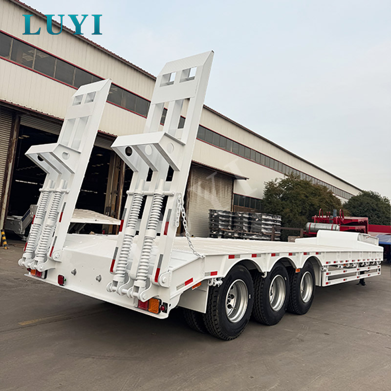 80 톤 Lowboy Gooseneck Lowbed 낮은 침대 세미 트럭 트레일러