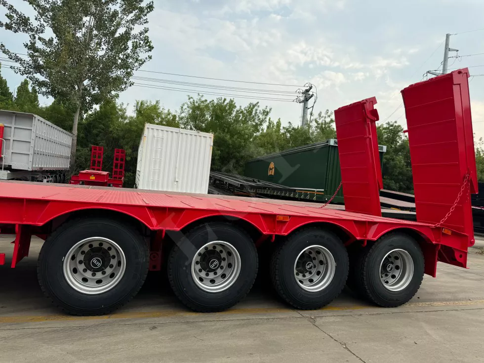 Four-Axle Flatbed Semi-Trailer