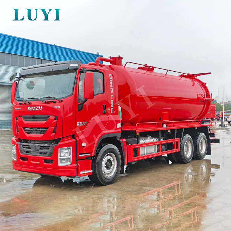 도시 위생 및 진창 수송을 위한 ISUZU GIGA 6×4 20CBM 하수 흡입 트럭